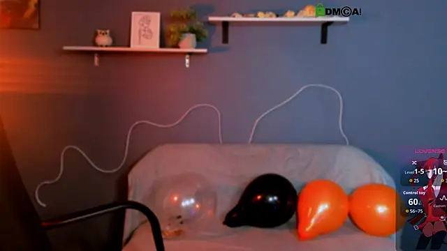 lilith diva online show from October 23, 8:15 pm