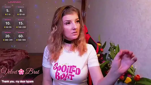 QueenInSilence online show from November 21, 10:45 pm