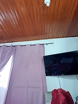 Snapshot of Britany_Sweety chatting on October 11, 5:15 pm Britany Sweety online show from October 11, 5:15 pm