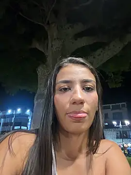 -juicy  online show from November 26, 12:11 am