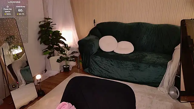 Angell Wild online show from March 14, 4:19 pm