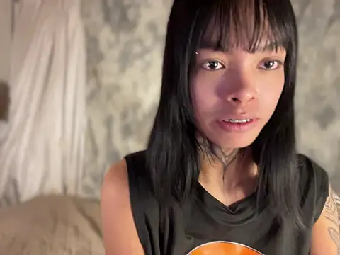 Sugarcandyyy online show from April 14, 5:46 pm