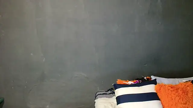 SweetSlender01 online show from February 5, 9:51 pm