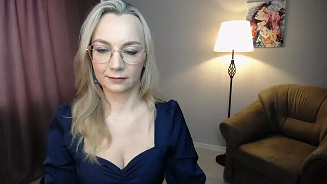 Ava Elior online show from February 10, 11:24 am