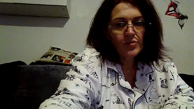 RubyyRosee online show from March 6, 2:23 pm