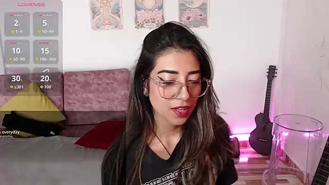 Susanahendrix online show from January 12, 6:46 pm