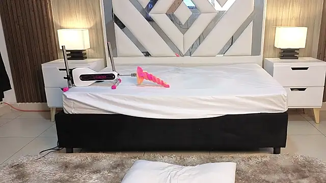 Lisa sweetas online show from February 28, 1:16 am