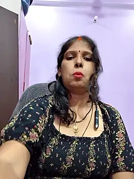 Sonalihot  online show from April 1, 5:43 pm