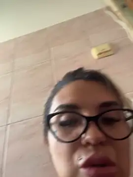 Princess-Jasmine07 online show from May 28, 12:36 pm
