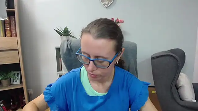 sweetxLizzy online show from July 23, 4:42 am