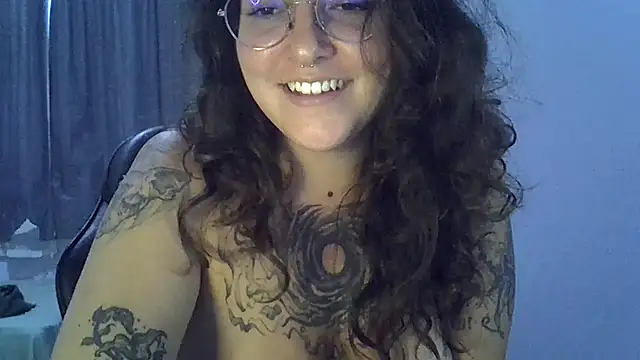 Blue Liz online show from July 7, 8:33 pm