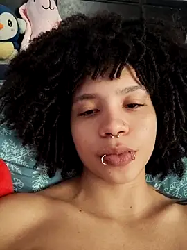 bettyboo2801 online show from March 13, 10:11 pm