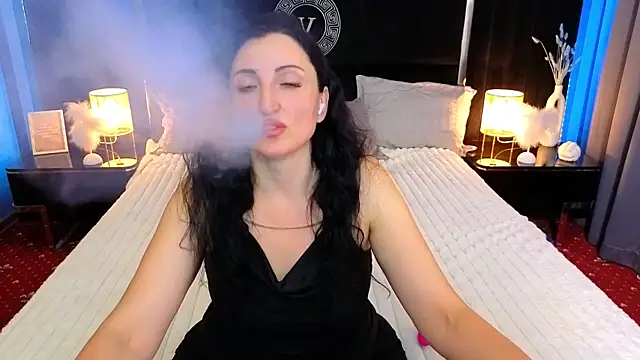 MissRossi online show from October 13, 7:05 pm