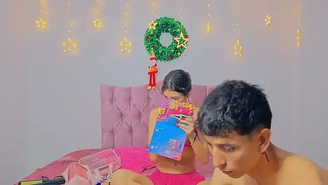 makiandjimmy online show from December 14, 10:15 pm