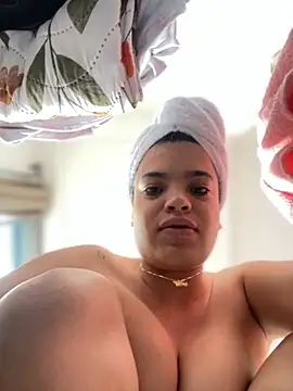 JuanitaMore01 online show from November 16, 7:47 pm