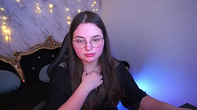 SophieDreamss online show from February 4, 10:02 pm