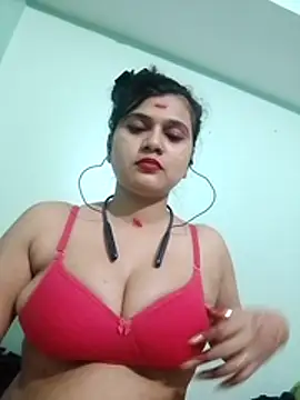 Kavya-Tiwari online show from November 6, 10:37 pm