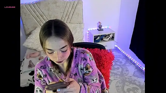 Mia Victoria22 online show from April 16, 2:45 am