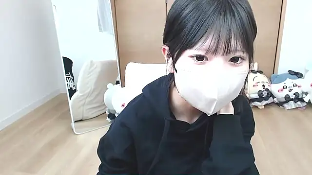 yuna rin online show from June 9, 12:48 pm