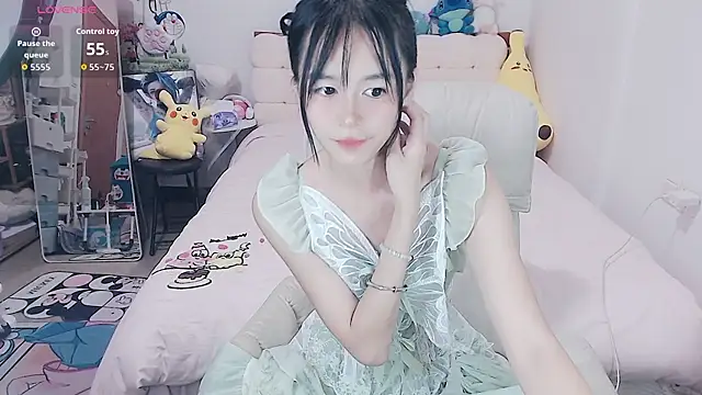 stupidcat5227 online show from September 15, 2:14 pm