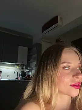 BabyAnais online show from November 12, 5:22 pm