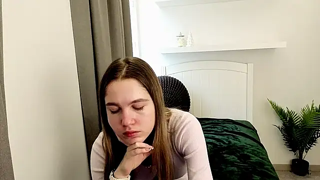 Spicy Lexi online show from February 23, 7:30 am