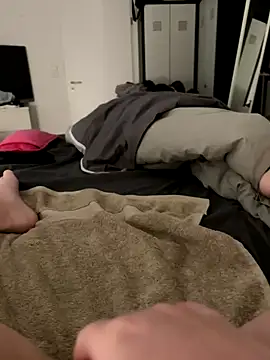 blondgirl25 online show from November 17, 10:49 am