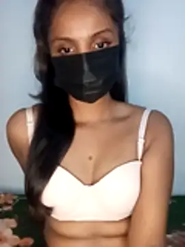 Snapshot of kissy_doll chatting on October 13, 6:54 pm kissy doll online show from October 13, 6:54 pm
