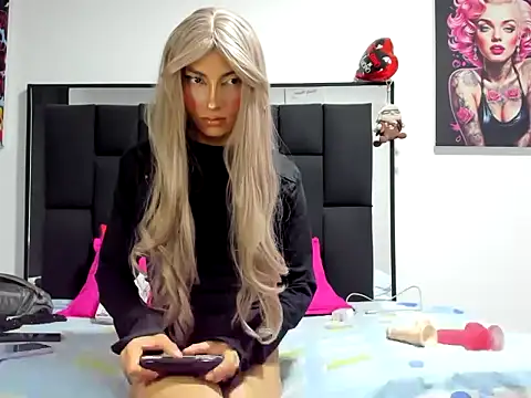 xamila muaa online show from January 6, 11:14 am