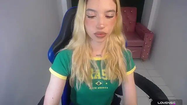 Alina Lee t online show from September 20, 3:05 am