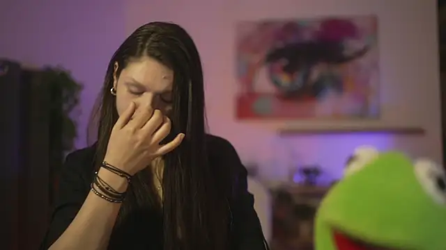 m1agarand online show from April 18, 7:58 pm