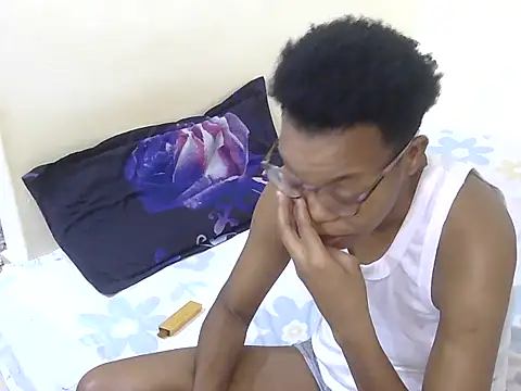 Miss-Hennessy online show from October 21, 8:24 pm