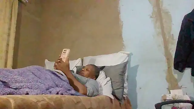 Nicky52 online show from April 18, 7:07 pm