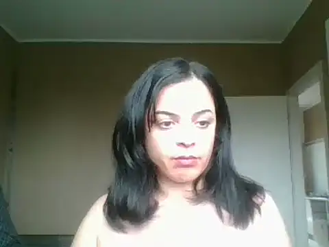 ITALIANASISIXX online show from April 13, 12:50 pm