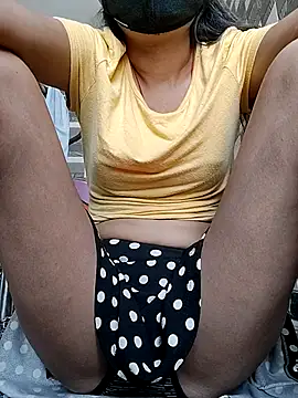Snapshot of Ruhi_07 chatting on September 19, 5:28 am Ruhi 07 online show from September 19, 5:28 am