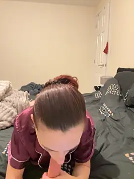 NaughtyLittleLouise online show from December 4, 10:54 pm