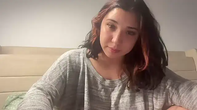 nina lovez online show from February 24, 4:00 am