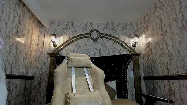 irenne wilsonn online show from November 5, 12:54 pm