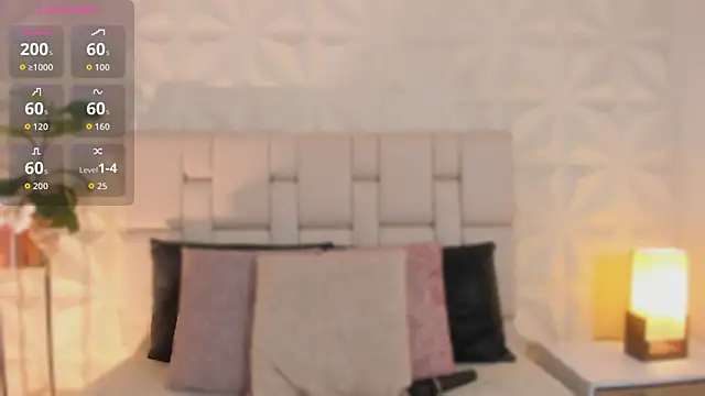 scarlettadams   online show from October 31, 12:53 pm