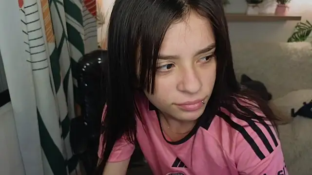 kathie lozada online show from November 20, 7:09 am