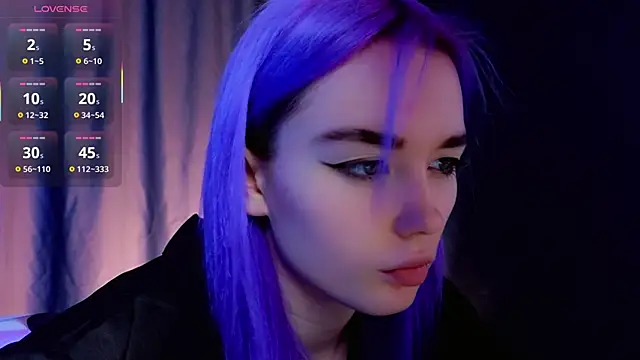 Kiara Dream online show from November 8, 9:31 pm