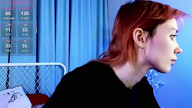 Kiara Dream online show from April 5, 9:03 pm