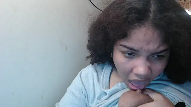 madelene online show from November 11, 1:34 am