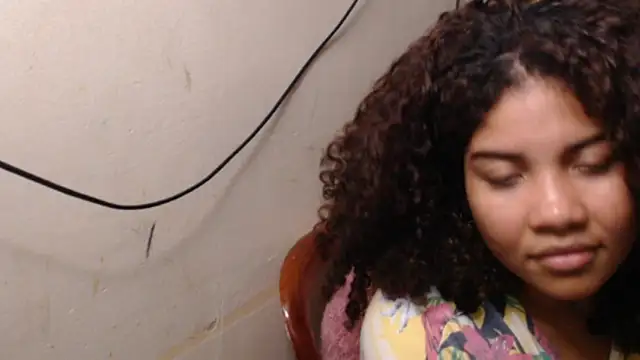 madelene online show from April 6, 4:46 am