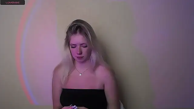 AliceHotty  online show from September 23, 12:36 pm