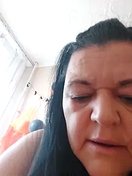 BlacReign online show from October 29, 1:15 pm