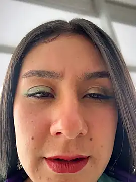 CAROLINE  07 online show from June 1, 2:52 pm