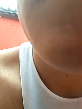 CAROLINE  07 online show from December 19, 4:32 pm