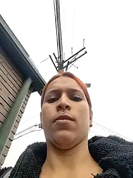 Snapshot of Zoe73_ chatting on October 13, 4:53 pm Zoe73 online show from October 13, 4:53 pm
