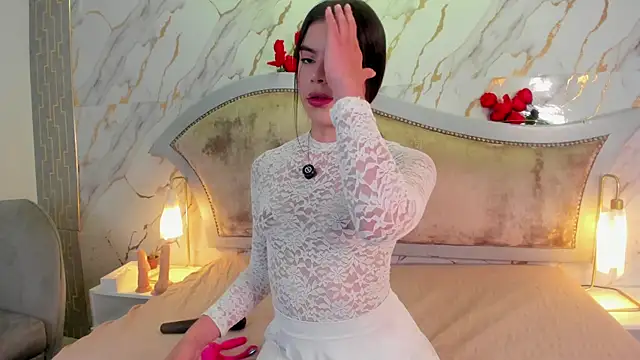 IrinaMonroee online show from January 17, 9:17 am